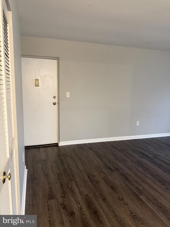 Photo - 140 Royal Oak Dr Unit I