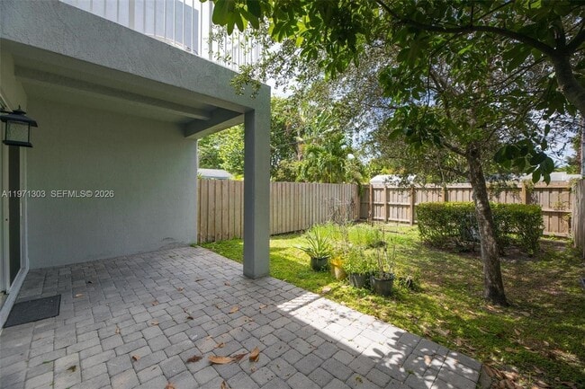 Photo - 619 SW 17th St
