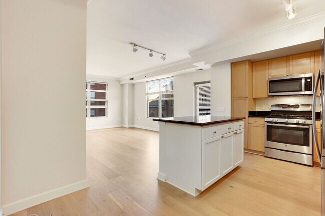 Photo - Professionally Managed and Updated// 2 Bedroom 2 bathroom Condo// Logan Circle! // Garage Parking...