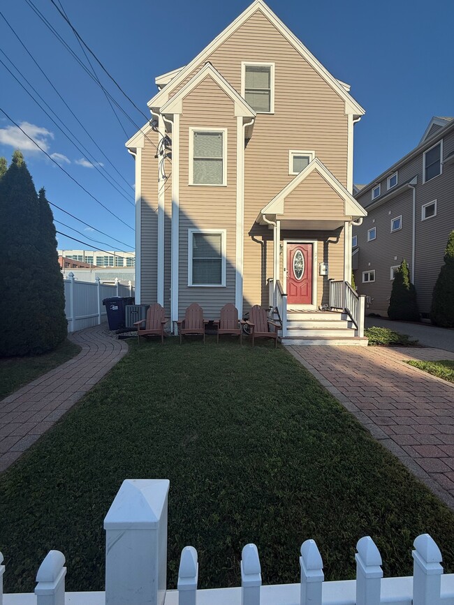 Photo - 25 Antwerp St Unit 25