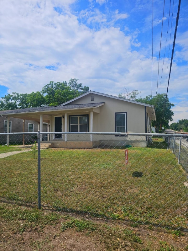 Photo - 5003 Lark Ave