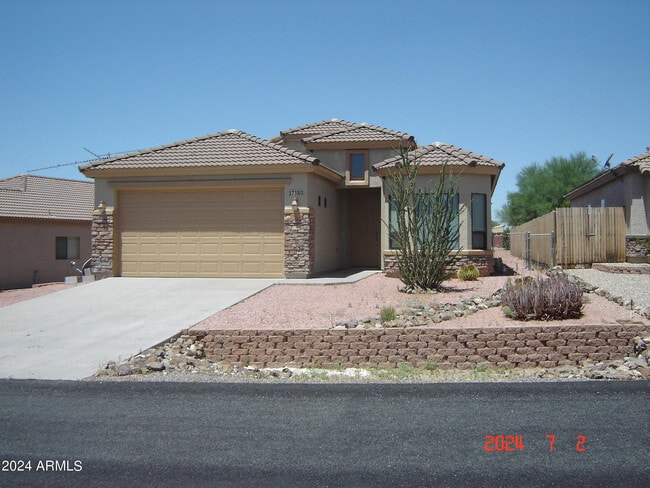 Building Photo - 27180 Bennett Way