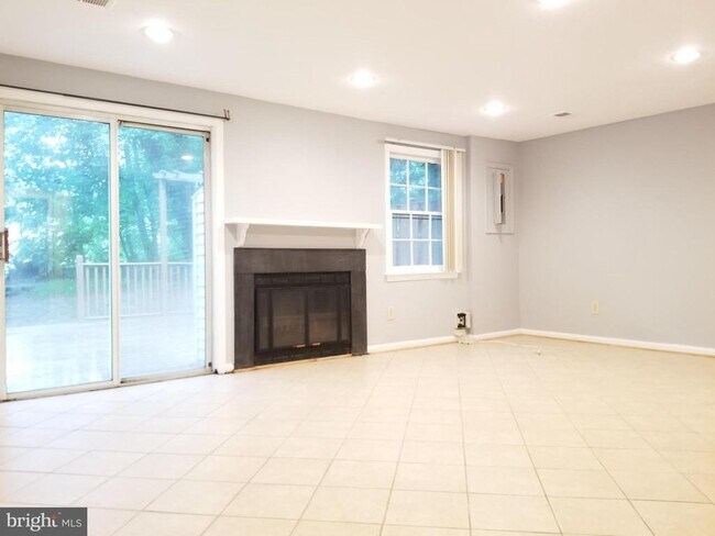 Photo - 8223 Goldstream Ct