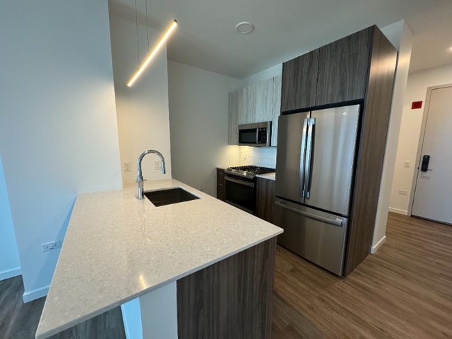 Photo - 144 N Aberdeen St Unit 1208