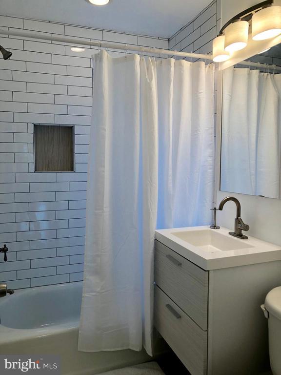 Photo - 22 E Reed Ave