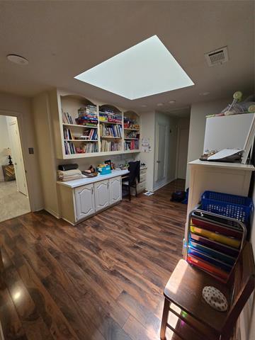 Photo - 6524 Garlinghouse Ln