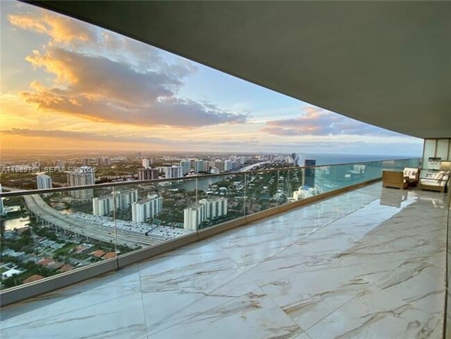 Photo - 18975 Collins Ave Unit 18975 Collins Ave appt 5105