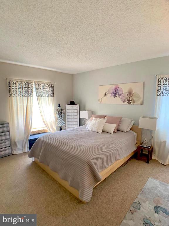 209 Deer Run Apartment Eagleville, PA