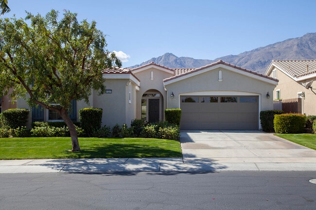 Photo - 81237 Red Rock Rd