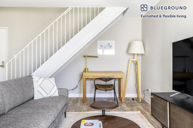 Photo - 615 S Catalina Ave Unit FL3-ID399