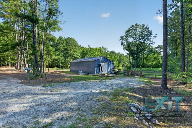 Photo - 23 Moseley Dr