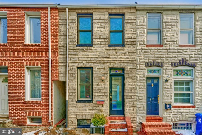 Photo - 411 S Madeira St Townhome