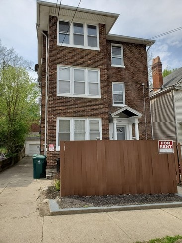 total building - 2923 Euclid Ave Unit 2 rd