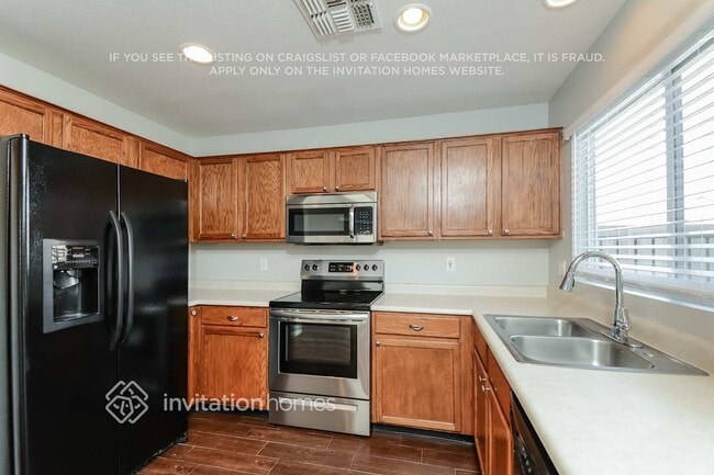 Photo - 15340 W Hearn Rd