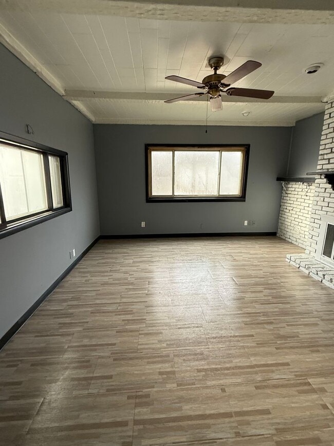 Photo - 3bd Single Broadway/Fleet Area Vouchers Only