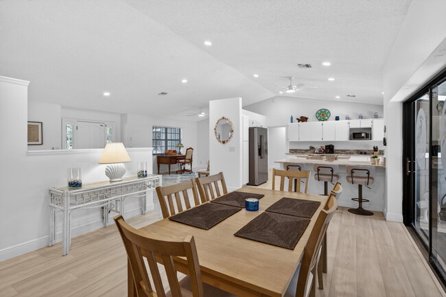 Photo - 8166 155th Pl N