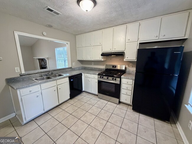 105 Fruitwood Trce