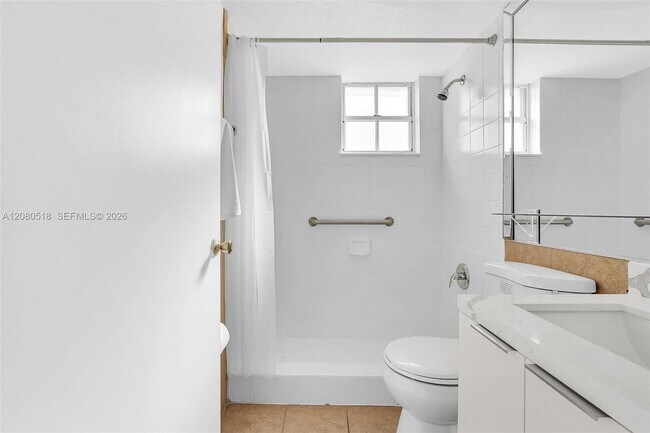 Photo - 199 SW 12th Ave Unit 313E
