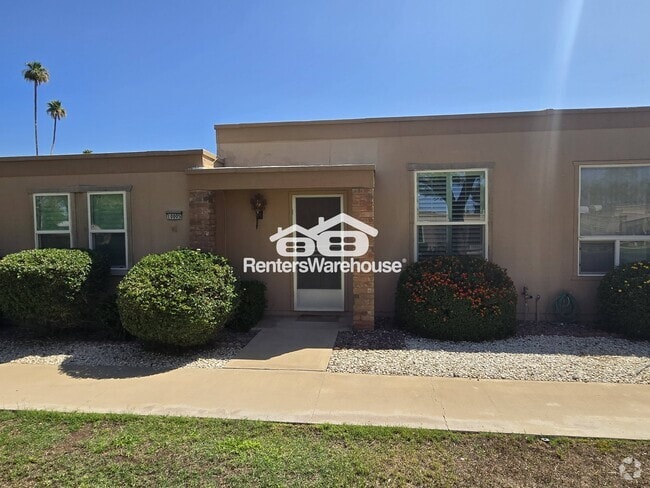 Building Photo - 10005 W Thunderbird Blvd Rental
