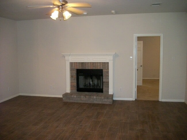 Photo - Beautiful home in Stone Oak area!