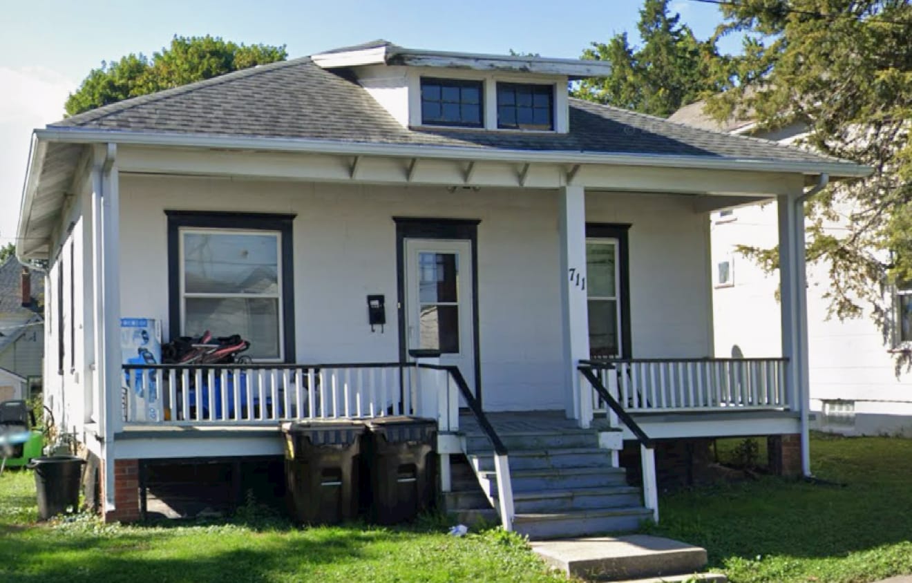 Photo - 711 W Ringold St House