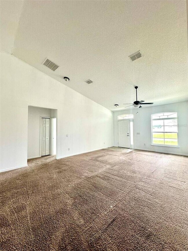 Photo - 102 Aurelia Ct