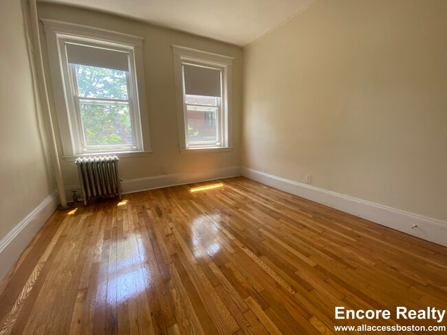 Photo - 1334 Commonwealth Ave Unit 17