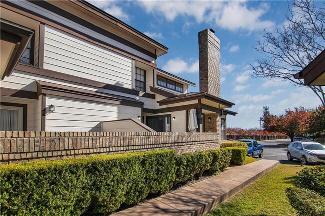 Photo - 1748 Ohlen Rd Unidad 99