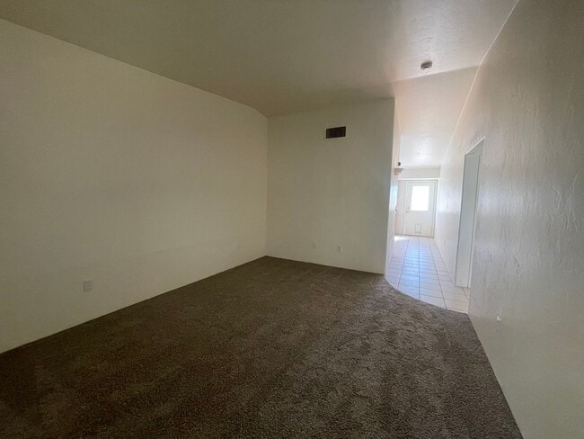 Building Photo - 3669 S Camino Seco Unit 2