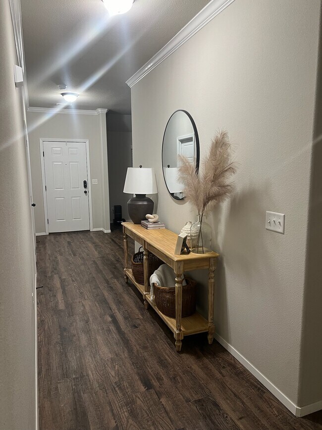 Photo - 2321 Pinewood Ave Casa