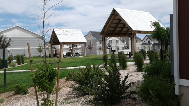 Photo - 444 S Fox Chase Ln