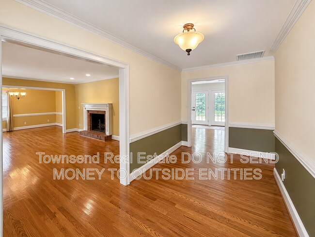 Photo - 342 Devane St