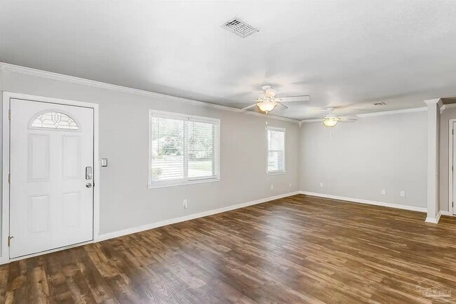 Photo - 394 Rosewood Dr