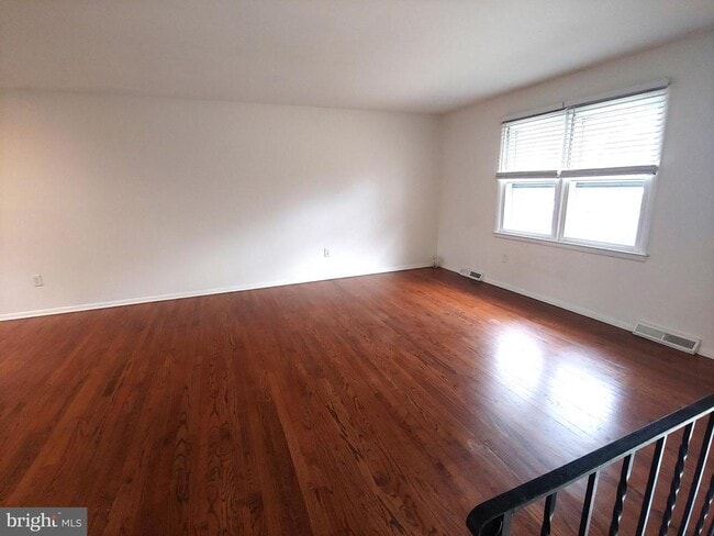 Photo - 149 Northway