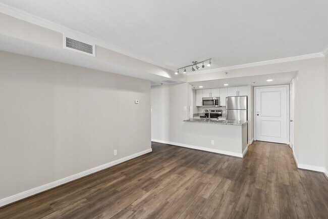 Photo - 3525 Sage Rd Unidad 1212