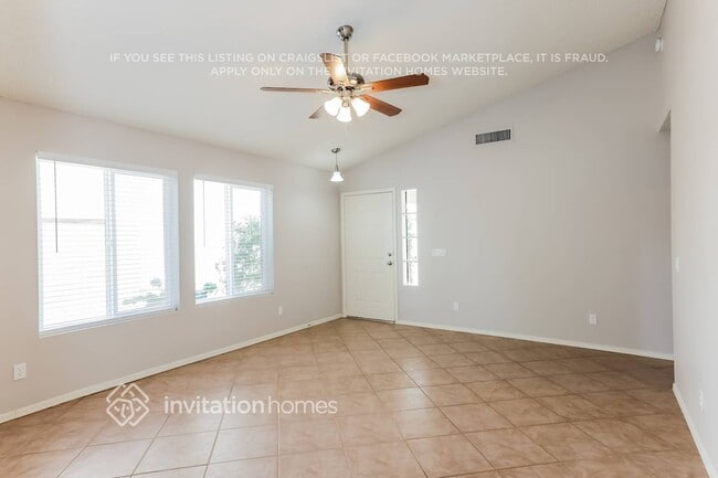 Photo - 921 S Val Vista Dr