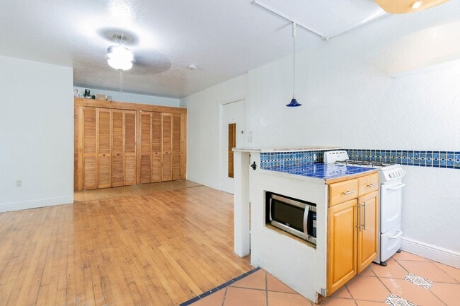 Photo - 1525 Meridian Ave Unit 1