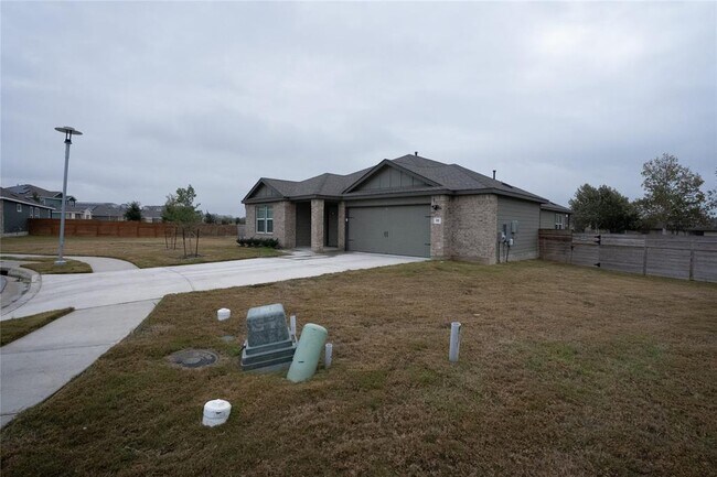 Photo - 105 Carmello