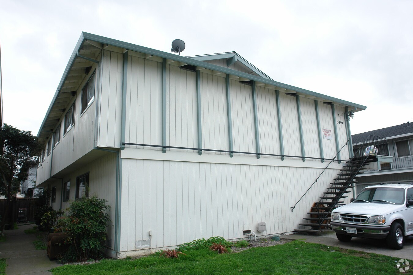 Photo - 3830 Barker Dr