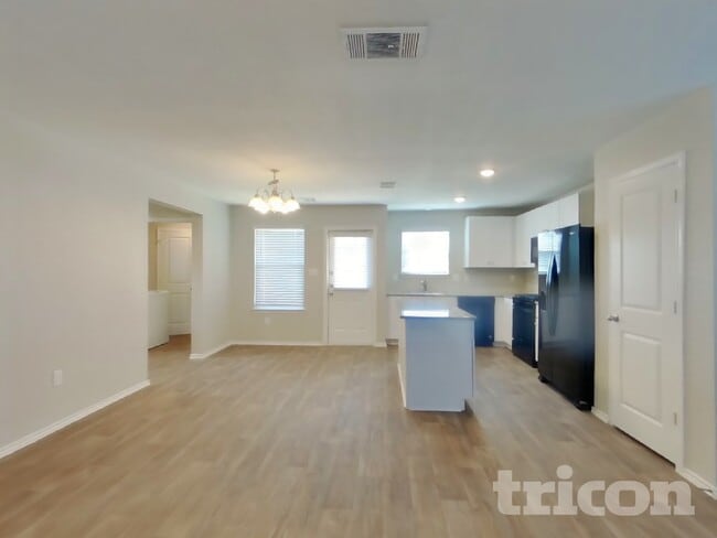 Photo - 3423 Stoney Bayou