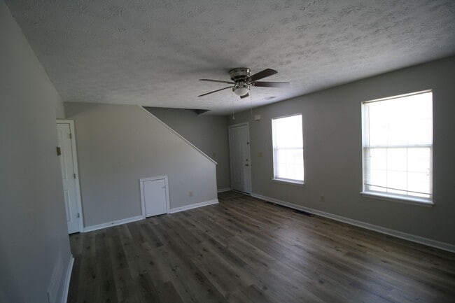 Photo - North Point Townhome                   260408