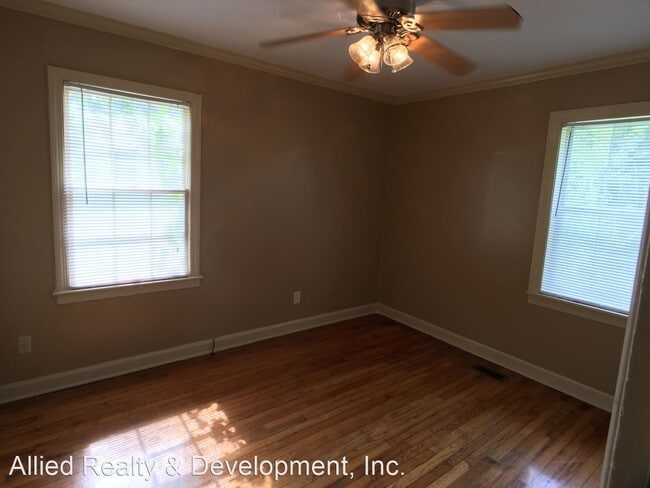 Photo - 2 br, 1 bath House - 124 Orange Street