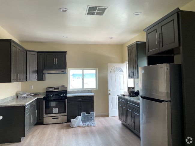 Building Photo - 2243 Dwight Way Rental