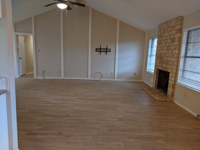 2519 Buffalo Trail