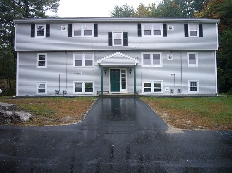 6 Unit Apartment Building - 6 Unit Apartment Building