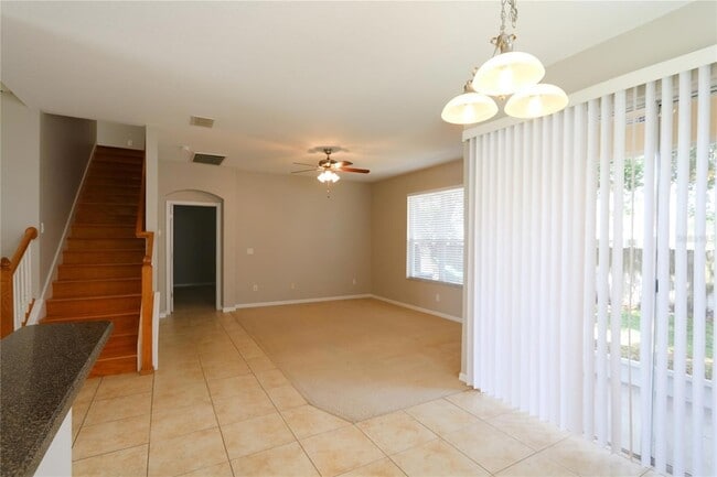 Photo - 622 Breezeway Ct