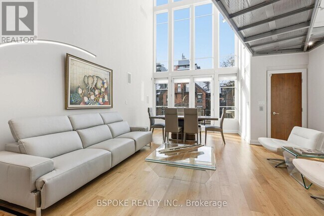 Photo - 90 Madison Ave