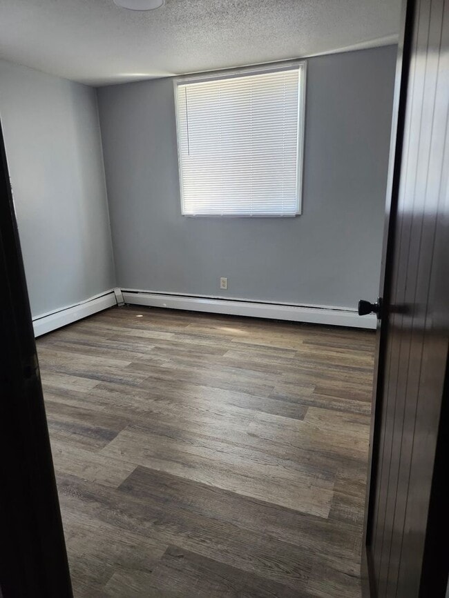 Photo - Village Green Apartment
