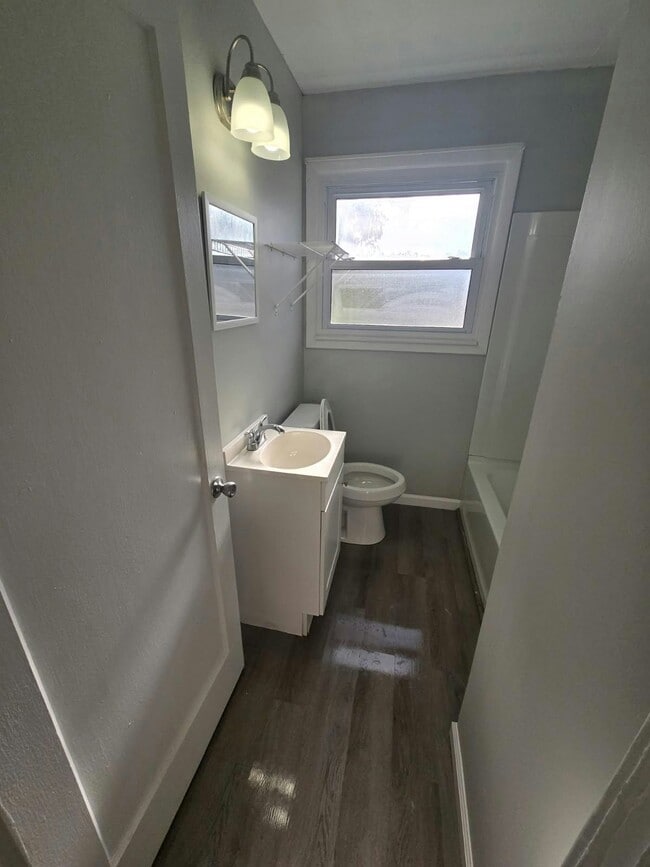 Photo - 1712 Garwood Dr