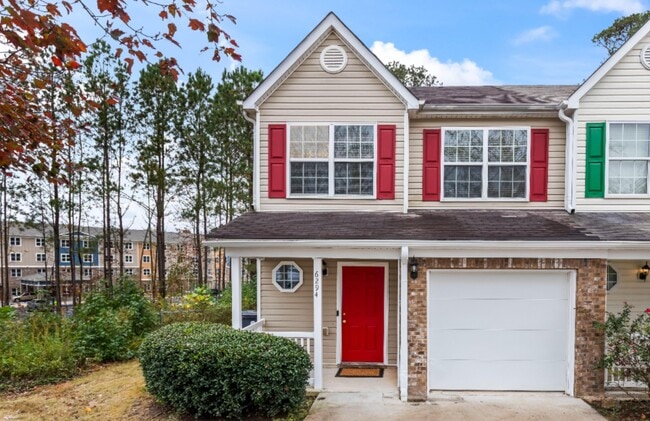 Building Photo - 6294 Hickory Ln Cir